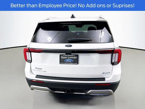 Star White Metallic Tri-Coat 2026 Ford Explorer Platinum