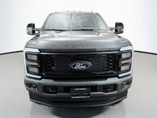 Gray Metallic 2027 Ford F-250 Lariat
