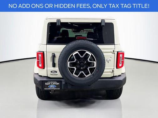 Beige 2026 Ford Bronco Outer Banks