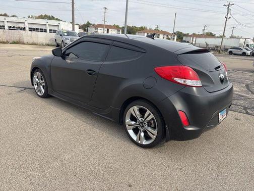 2015 Hyundai Veloster Base