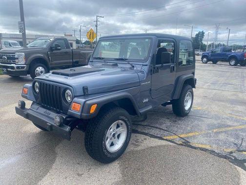 Blue 2002 Jeep Wrangler SE