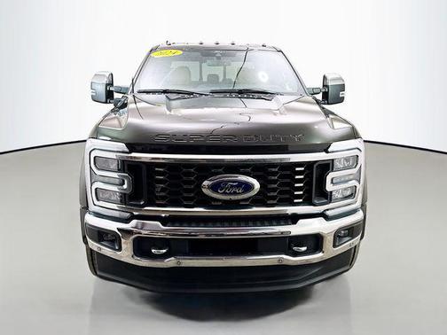 2024 Ford F-450 Lariat
