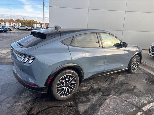 2024 Ford Mustang Mach-E Premium