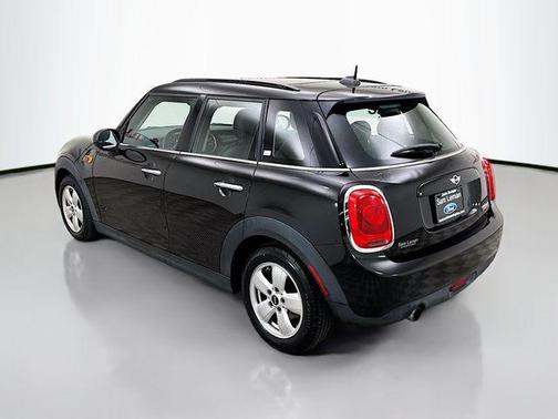 2016 MINI Hardtop Cooper