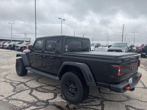 Black Clearcoat 2023 Jeep Gladiator Mojave 4x4