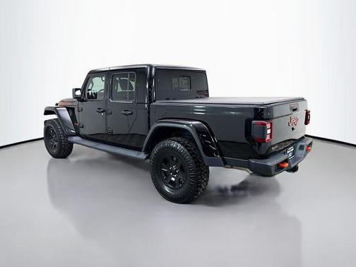 Black Clearcoat 2023 Jeep Gladiator Mojave 4x4