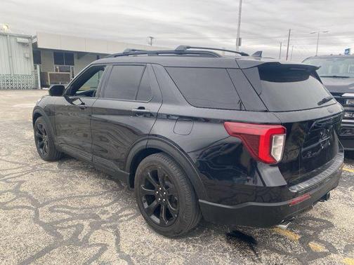 2023 Ford Explorer ST-Line