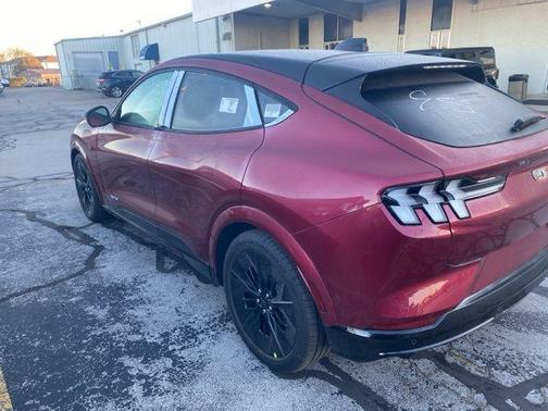 2025 Ford Mustang Mach-E GT