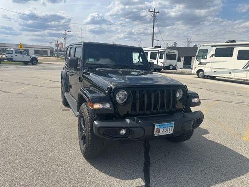 Black Clearcoat 2021 Jeep Wrangler Unlimited Sahara