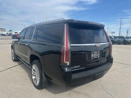 2016 Cadillac Escalade ESV Premium