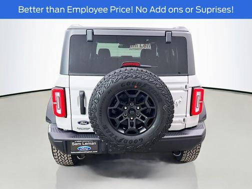 Gray 2026 Ford Bronco Badlands