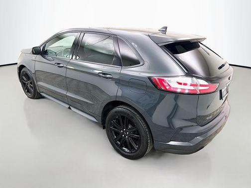 Gray 2021 Ford Edge SEL