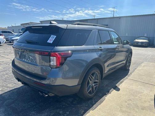 Gray Metallic 2025 Ford Explorer ST