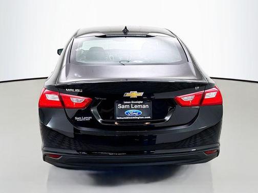 Mosaic Black Metallic 2016 Chevrolet Malibu 1LT