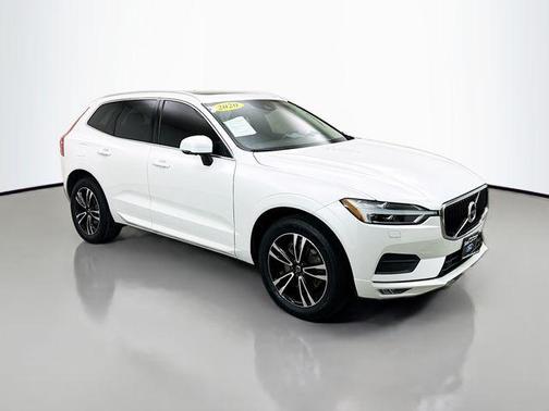 2020 Volvo XC60 T6 Momentum