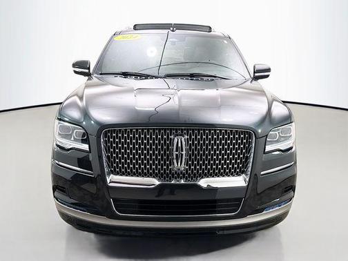 Gray Metallic 2024 Lincoln Navigator Reserve
