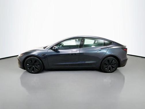 Gray 2024 Tesla Model 3 Long Range