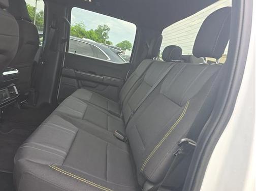 Oxford White 2025 Ford F-150 STX