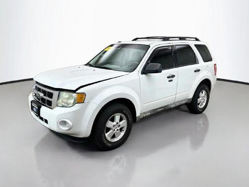 White 2010 Ford Escape XLT