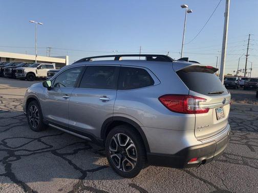 2024 Subaru Ascent Touring 7-Passenger