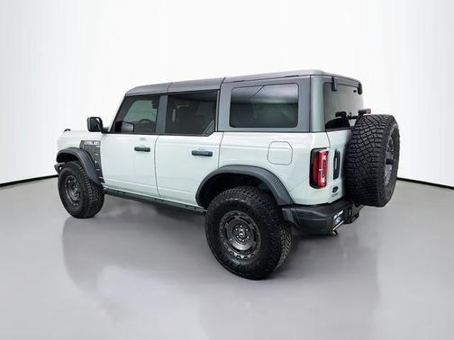 Cactus Gray 2023 Ford Bronco Everglades