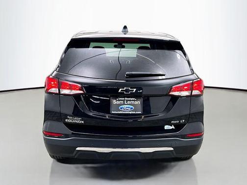 Mosaic Black Metallic 2024 Chevrolet Equinox 1LT