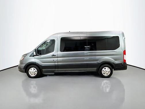 2022 Ford Transit-350 XLT