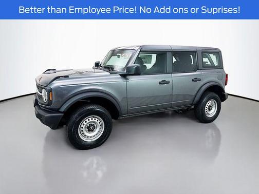 Carbonized Gray Metallic 2025 Ford Bronco Base