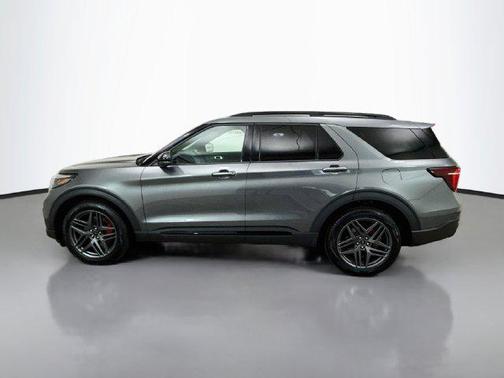 Gray Metallic 2027 Ford Explorer ST