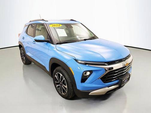 Fountain Blue 2024 Chevrolet Trailblazer LT