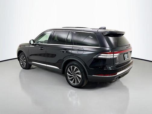 2025 Lincoln Aviator Livery
