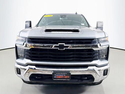 2024 Chevrolet Silverado 3500 LT