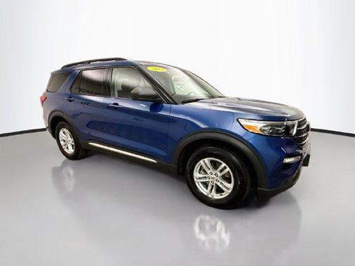 Blue Metallic 2023 Ford Explorer XLT