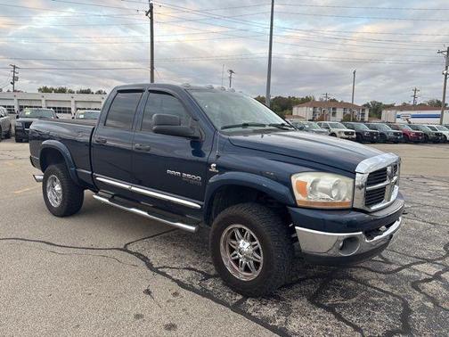 2006 Dodge Ram 2500 SLT/TRX