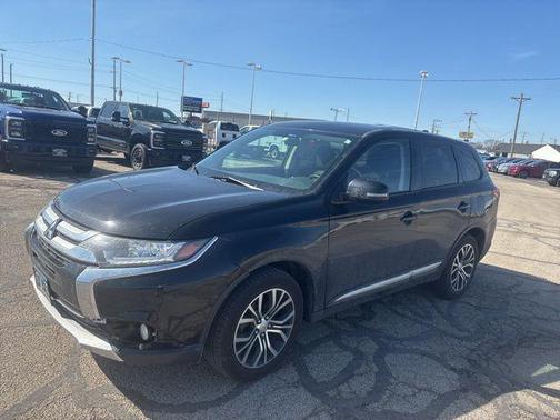 2017 Mitsubishi Outlander SE