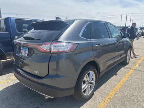 Magnetic 2017 Ford Edge SEL