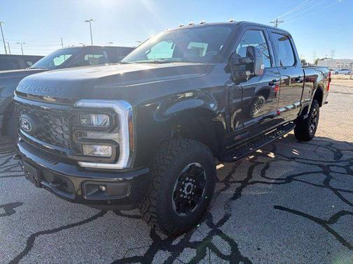 Black 2027 Ford F-250 Lariat