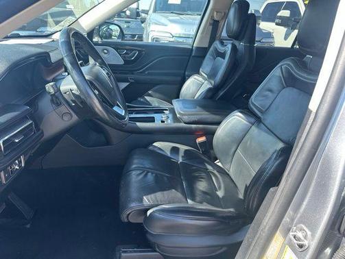 Radiance Metallic 2020 Lincoln Aviator Reserve AWD