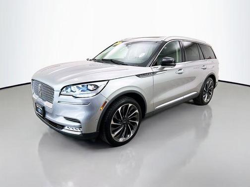 Radiance Metallic 2020 Lincoln Aviator Reserve AWD