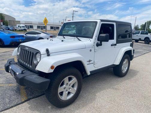 Bright White Clearcoat 2014 Jeep Wrangler Freedom Edition