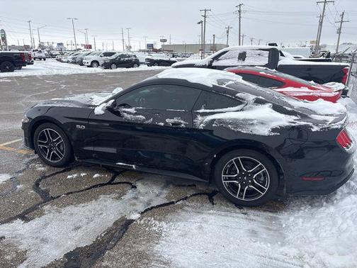 2022 Ford Mustang GT Premium
