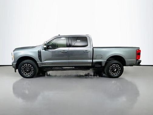 Gray Metallic 2023 Ford F-250 Lariat