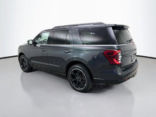 Dark Matter Metallic 2022 Ford Expedition Limited