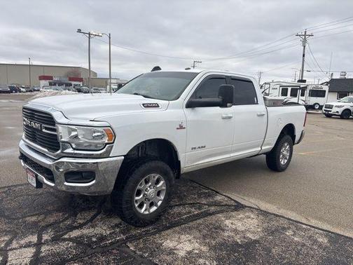 2019 RAM 2500 Big Horn Crew Cab 4x4 6'4' Box