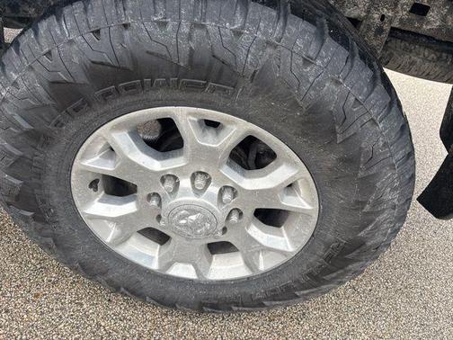 2019 RAM 2500 Big Horn Crew Cab 4x4 6'4' Box