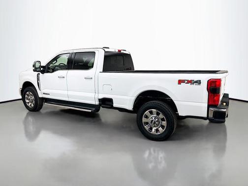 2023 Ford F-350 Lariat