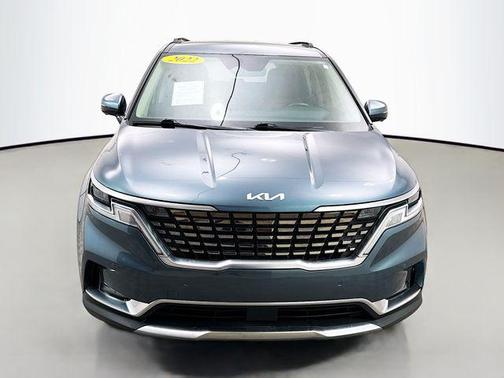 2022 Kia Carnival SX