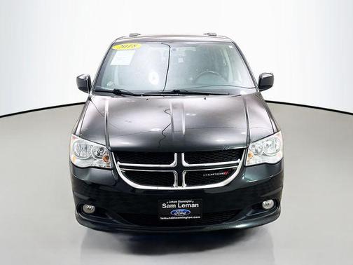 Brilliant Black Crystal Pearlcoat 2018 Dodge Grand Caravan SXT