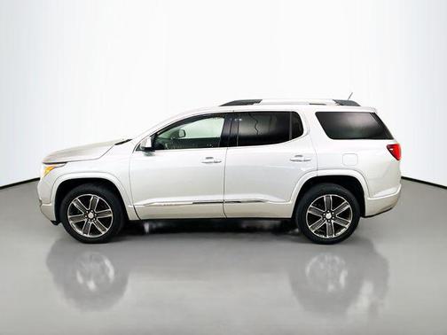 Quicksilver Metallic 2019 GMC Acadia Denali