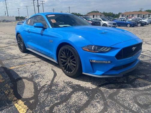 Grabber Blue Metallic 2022 Ford Mustang GT Premium
